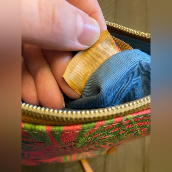 Dooney & Bourke pink with palm leaves crossbody/shoulder bag - Picture 11 of 15